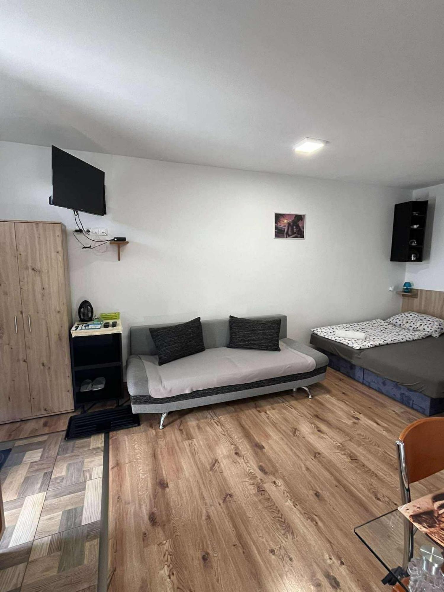 Apartment Bekivi *
